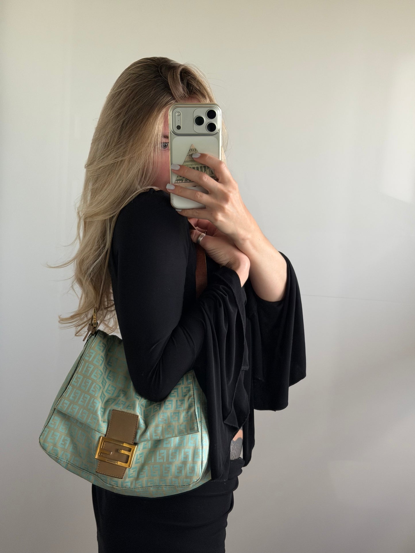 FENDI MAMA BAGUETTE BAG IN TURQUOISE ZUCCHINO CANVAS.