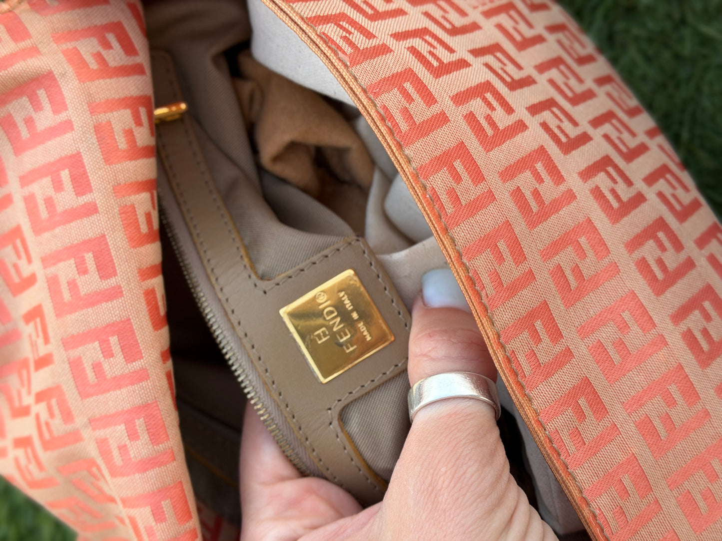Fendi Mama Baguette – Zucchino Canvas Orange
