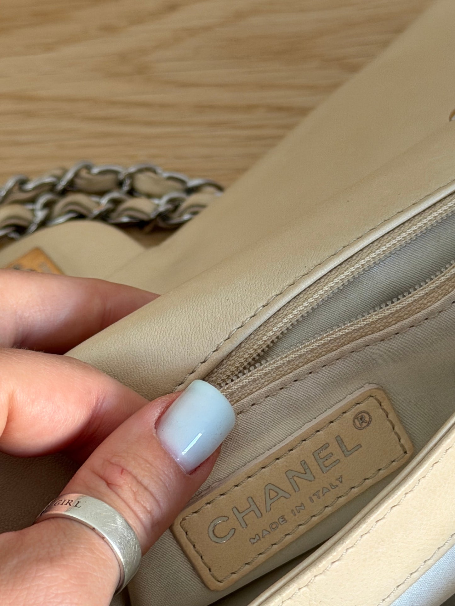 CHANEL ULTIMATE STITCH EAST-WEST WATER SNAKE FLAP BAG – BEIGE