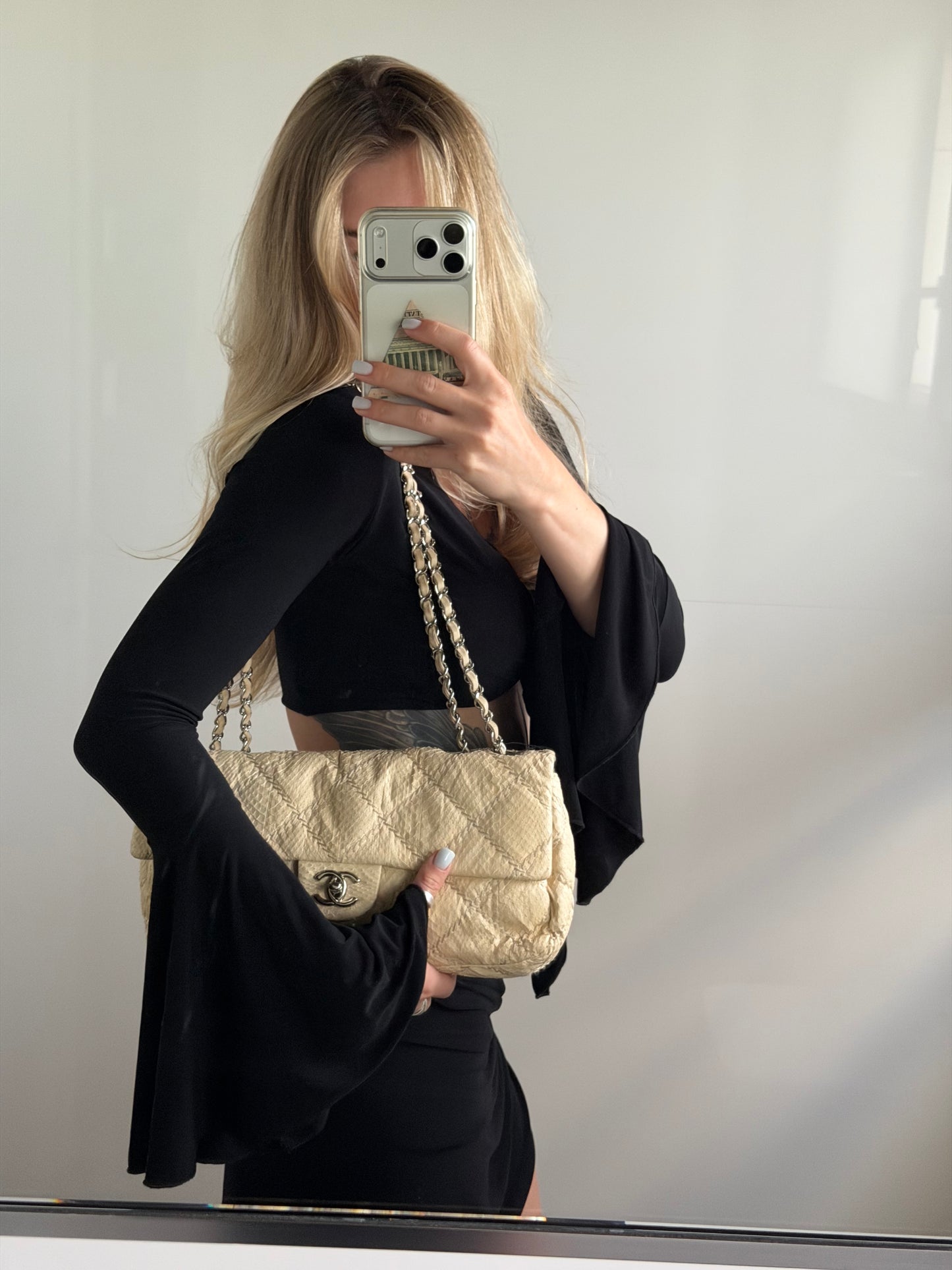 CHANEL ULTIMATE STITCH EAST-WEST WATER SNAKE FLAP BAG – BEIGE