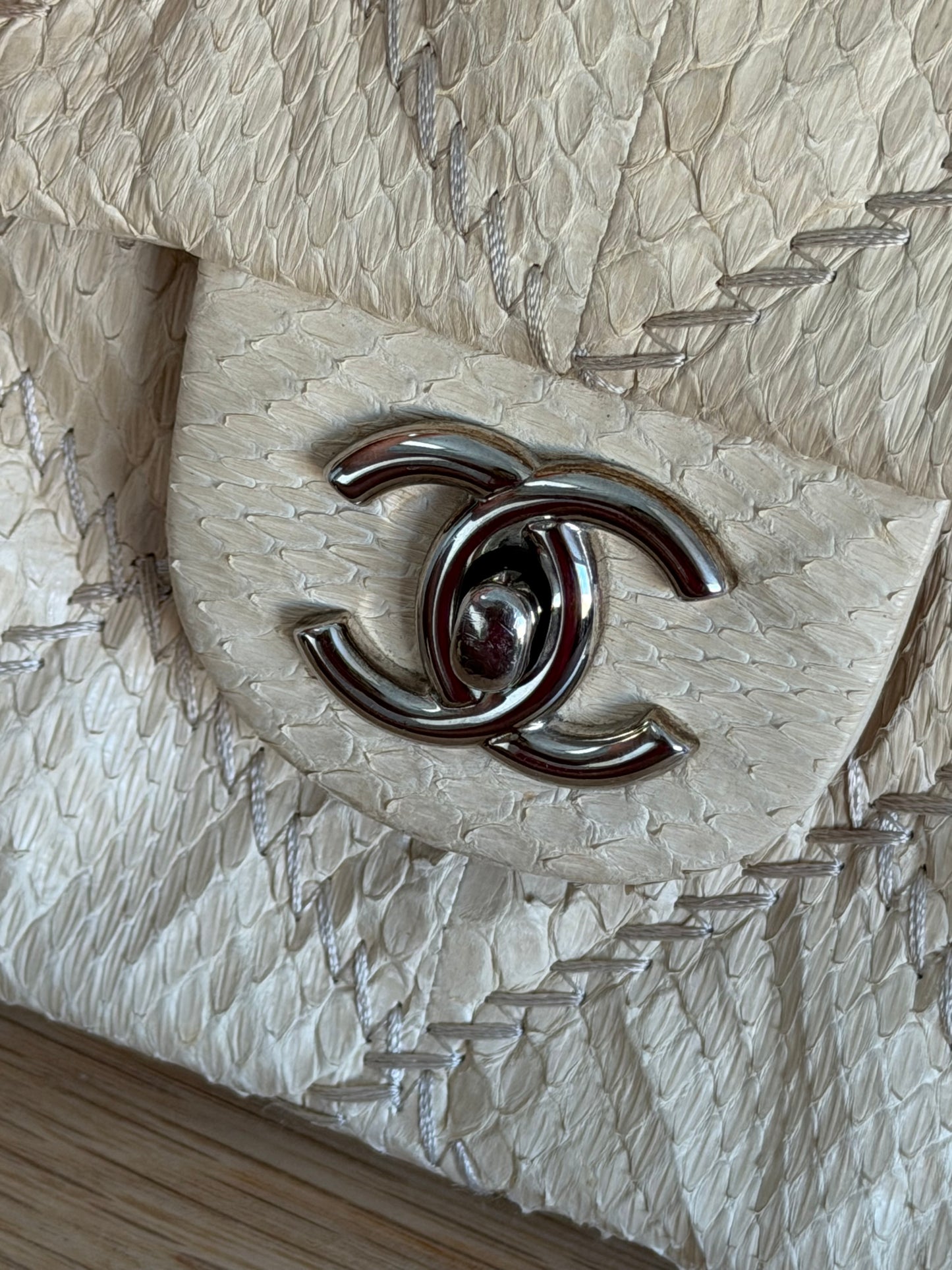 CHANEL ULTIMATE STITCH EAST-WEST WATER SNAKE FLAP BAG – BEIGE