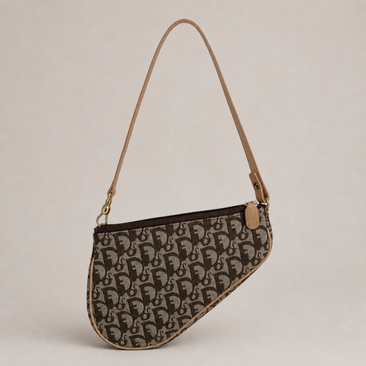 DIOR trotter saddle